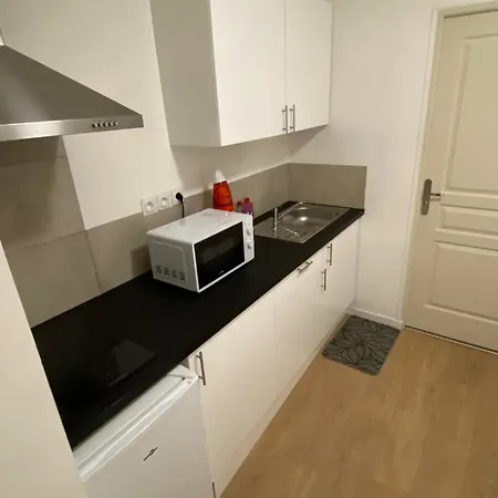 Oriel 2 Pers Wi-fi Netflix Pres Gare Διαμέρισμα