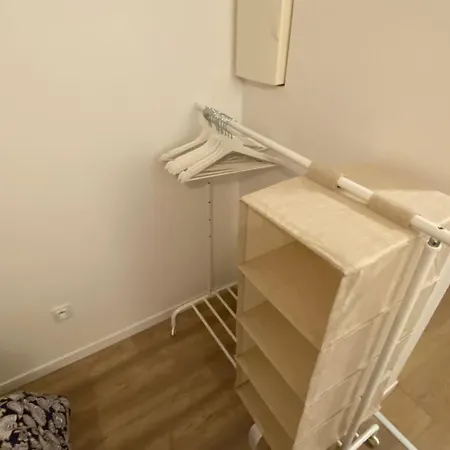 Oriel 2 Pers Wi-fi Netflix Pres Gare Διαμέρισμα