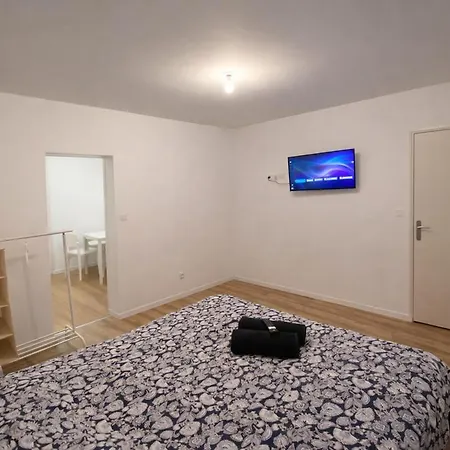 Oriel 2 Pers Wi-fi Netflix Pres Gare Apartament *