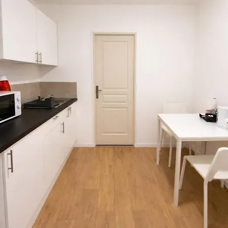 Oriel 2 Pers Wi-fi Netflix Pres Gare Apartament Troyes